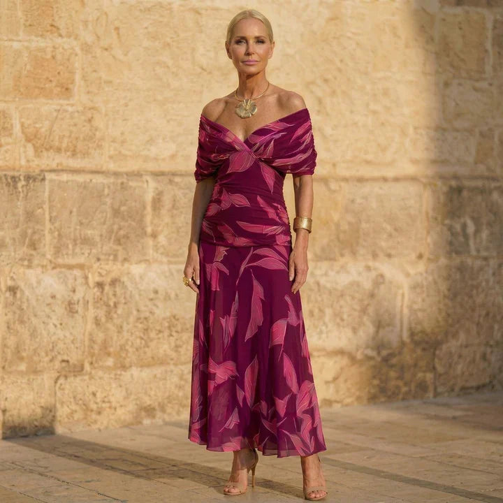 Celeste | Elegant Pleated Maxi Dress with Leaf Print