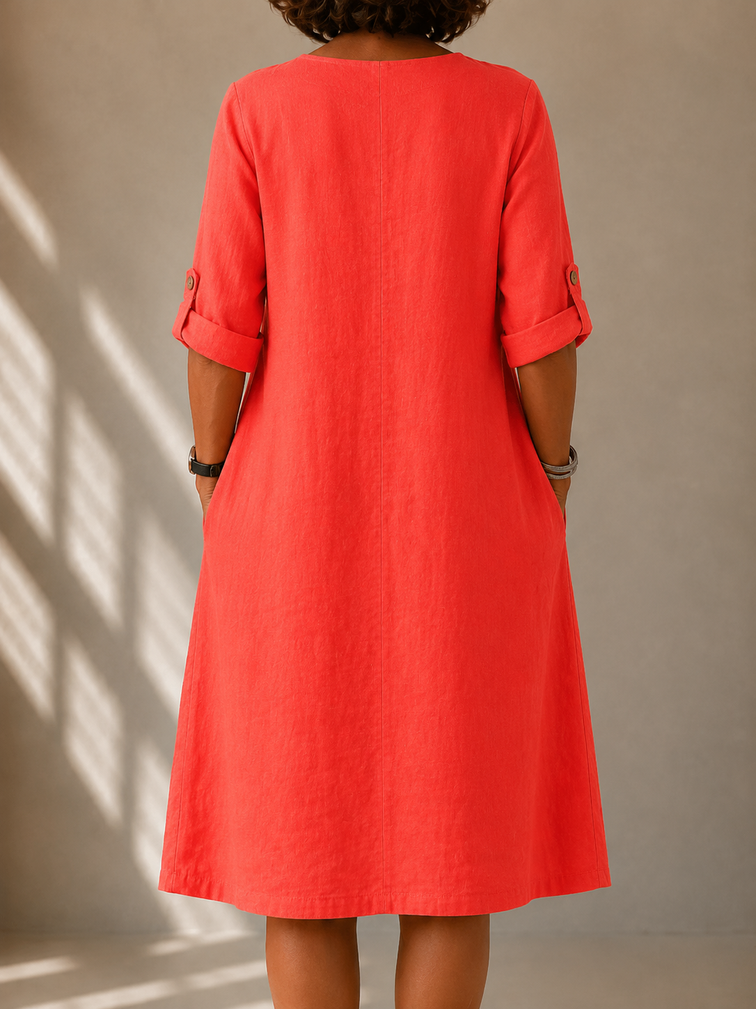 Evelyn | Flowing Midi Dress with V-Neck