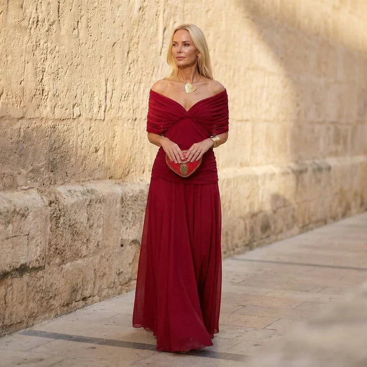 Harper | Elegant Pleated Red Maxi Dress